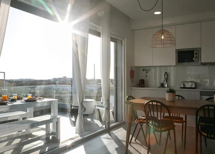 Apartment Sunny Penthouse Ferrel (Leiria)